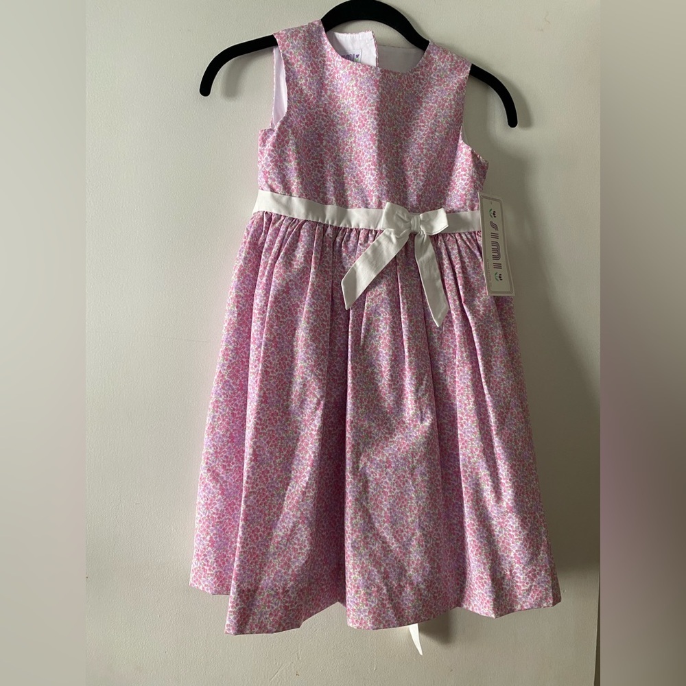 NWT SIMI girl’s sleeveless floral dress with white bow